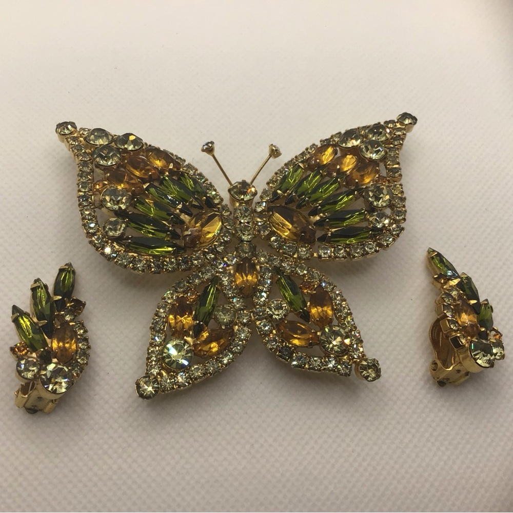 Vintage Juliana D&E Rhinestone Butterfly Brooch and Earrings Set